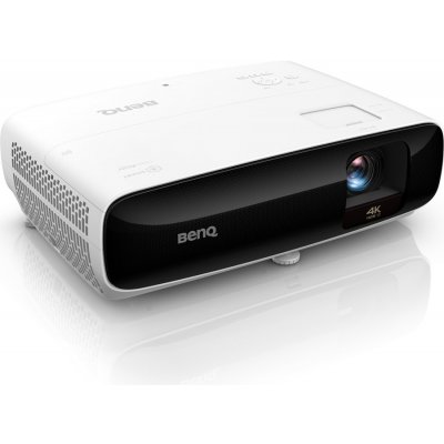 BenQ TK810 recenze