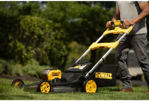 DeWALT DCMWSP550N recenze