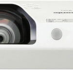 Panasonic PT-TW381R recenze