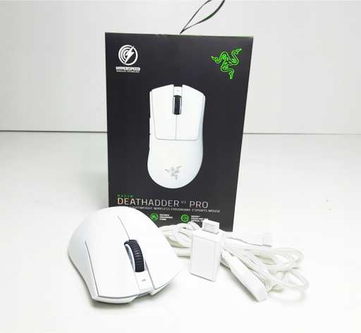 Razer DeathAdder V3 Pro RZ01-04630200-R3G1 recenze