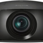 Sony VPL-VW270 recenze