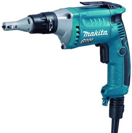 Makita FS6300R recenze